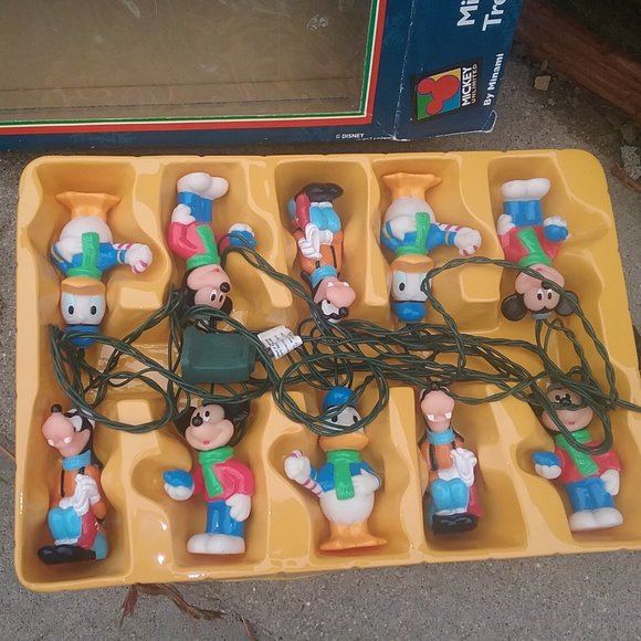 Montgomery Ward Mickey & Friends Tree Trimmer Set - Picture 5 of 13